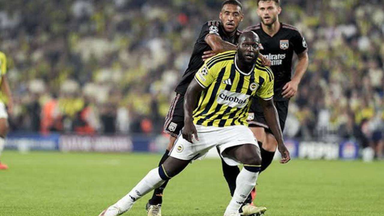 Aziz Yıldırım'dan Fenerbahçe'de Lukaku kararı: 15 milyon Euro ödeme yapılmıştı, gelir gelmez çekecek! 6